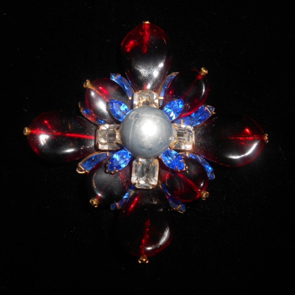 Hattie Carnegie Poured Red like Gripoix and Rhinestone Cruiciform Design Brooch